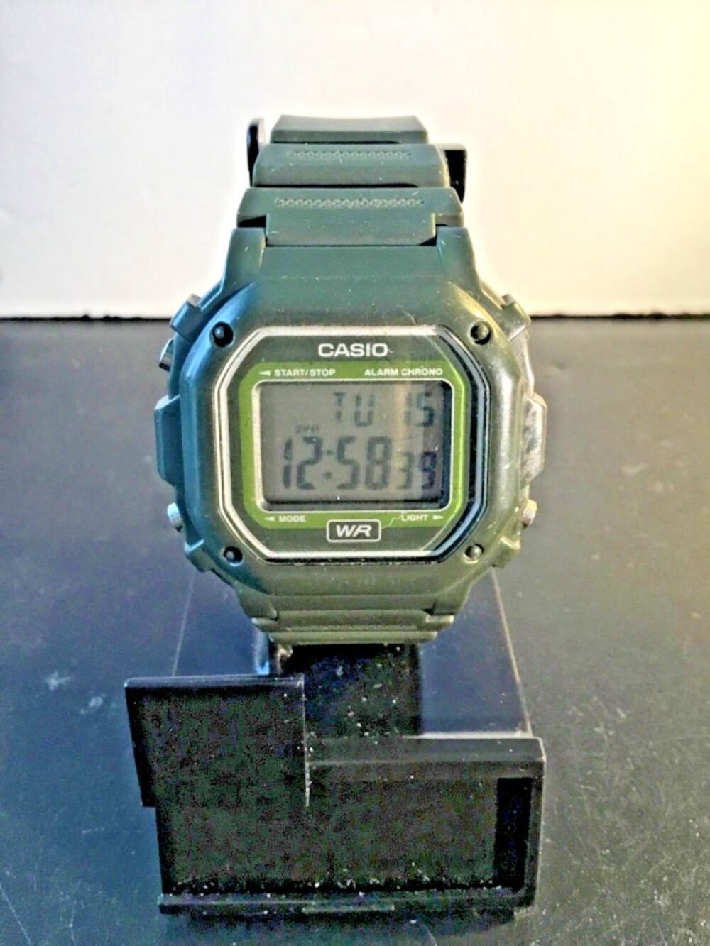 Casio F‑108WH Digital Watch Green – Clear Crystal – Tested & Working – Preowned